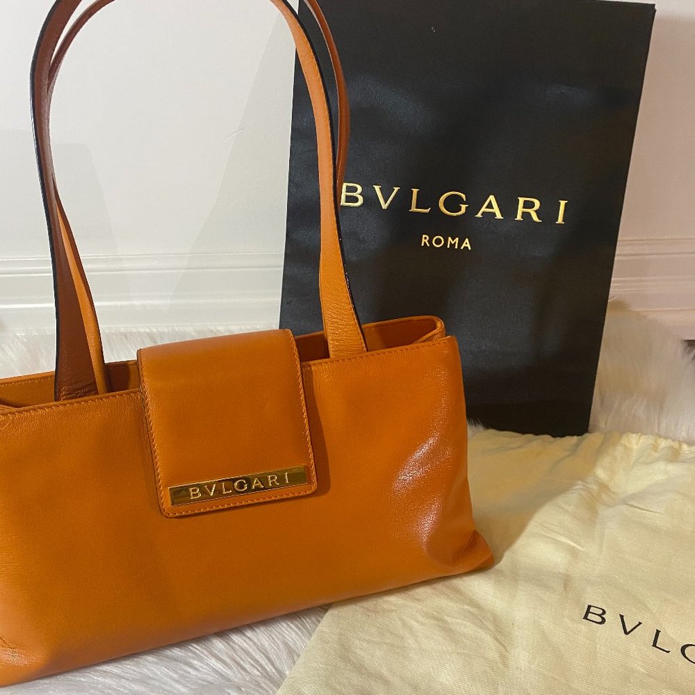Authentic vintage Bvlgari leather shoulder bag